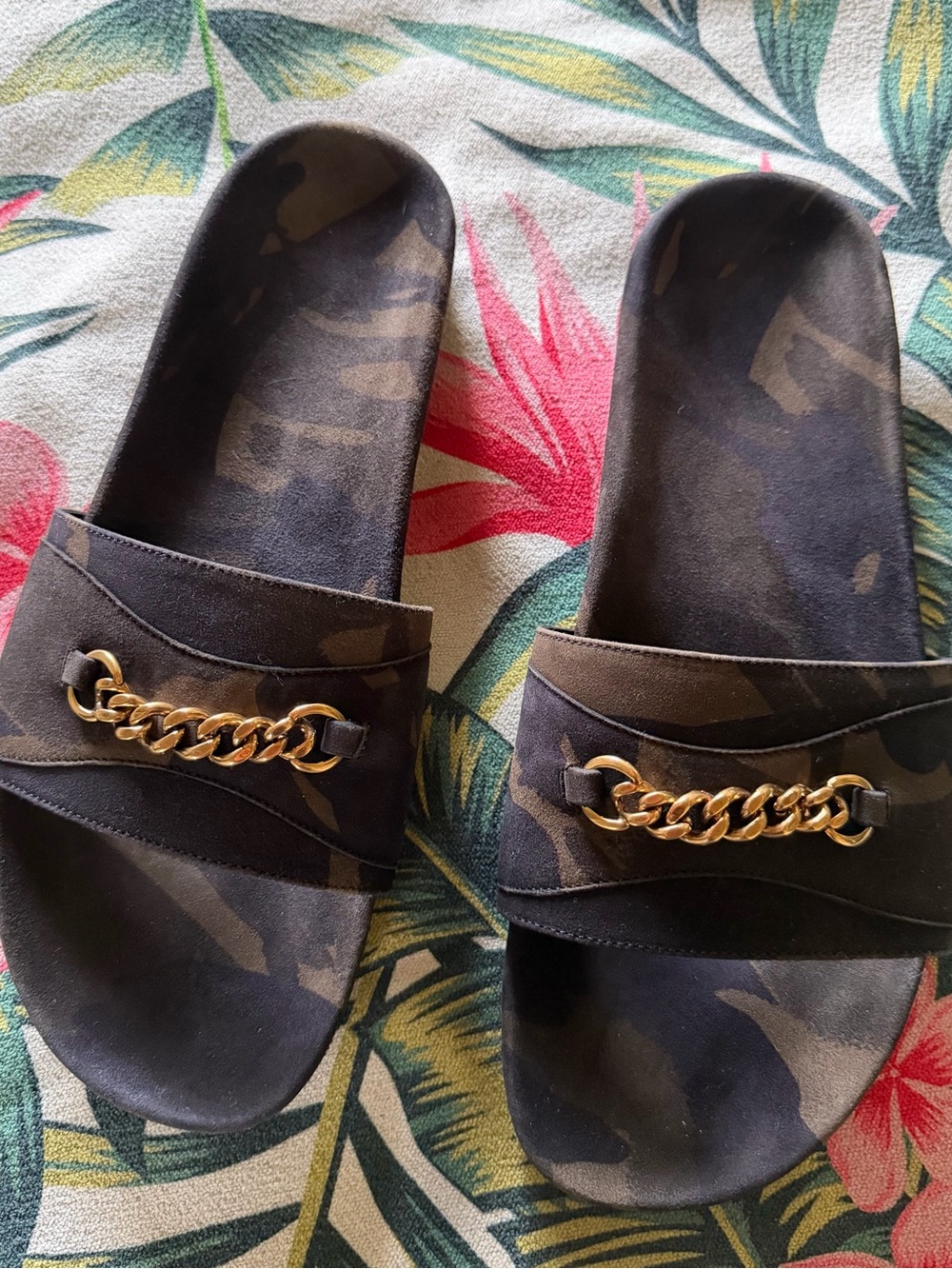 Tom Ford Black Camo Slide Sandals with Gold Chain